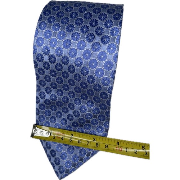 Bardelli 100% Silk Tie Blue Floral Made In USA W: 3.5” L: 62” - Picture 2 of 8
